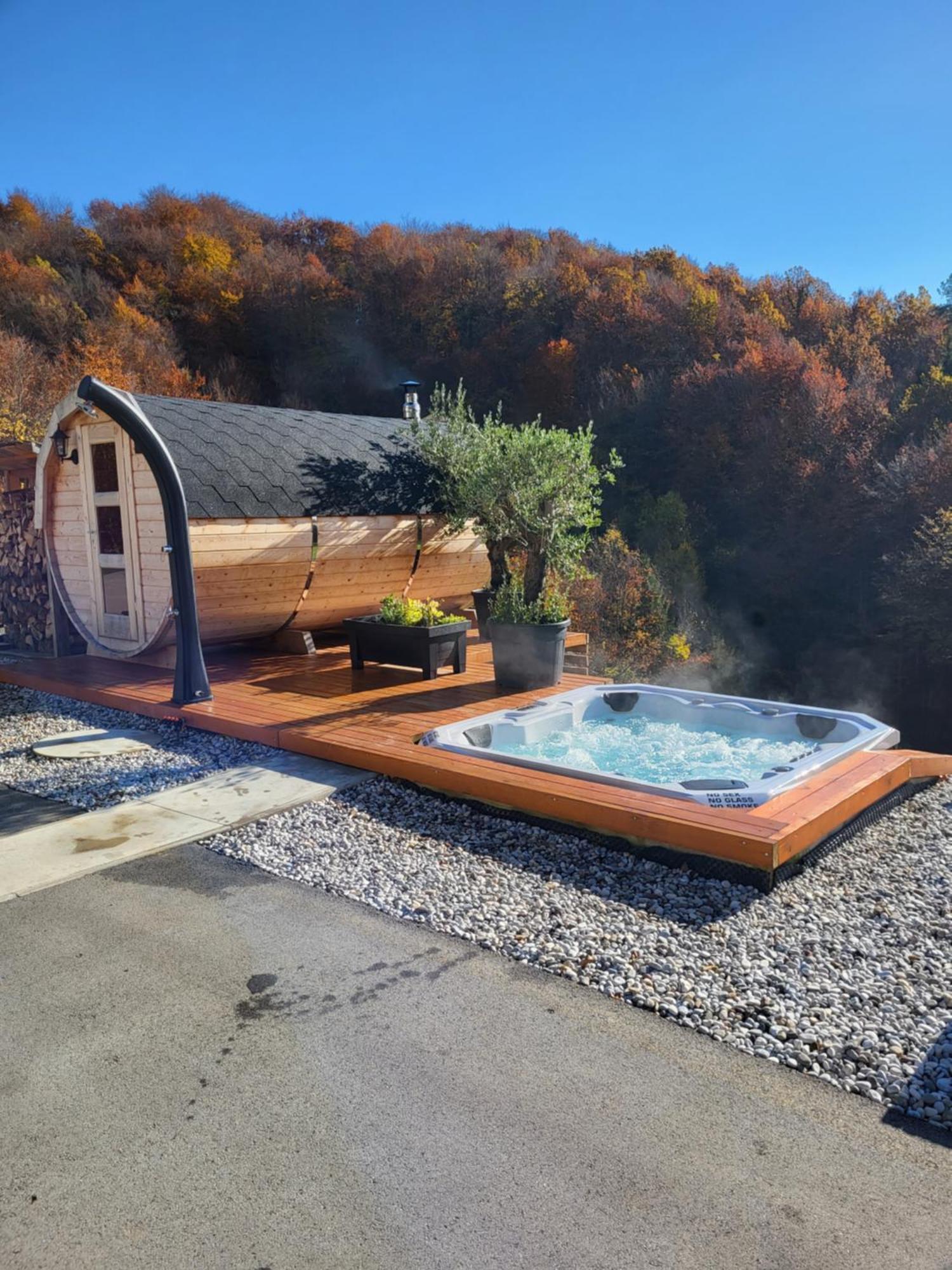 Resort Timaja - Pool, Massage Pool, Sauna Trebnje Esterno foto