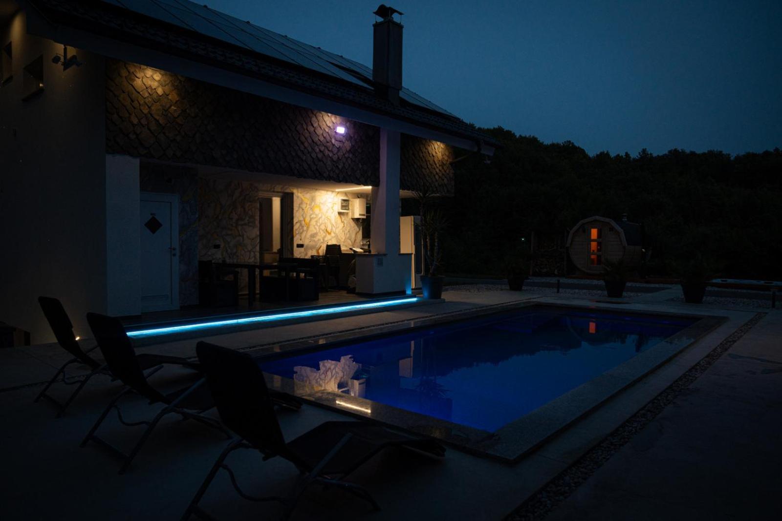 Resort Timaja - Pool, Massage Pool, Sauna Trebnje Esterno foto